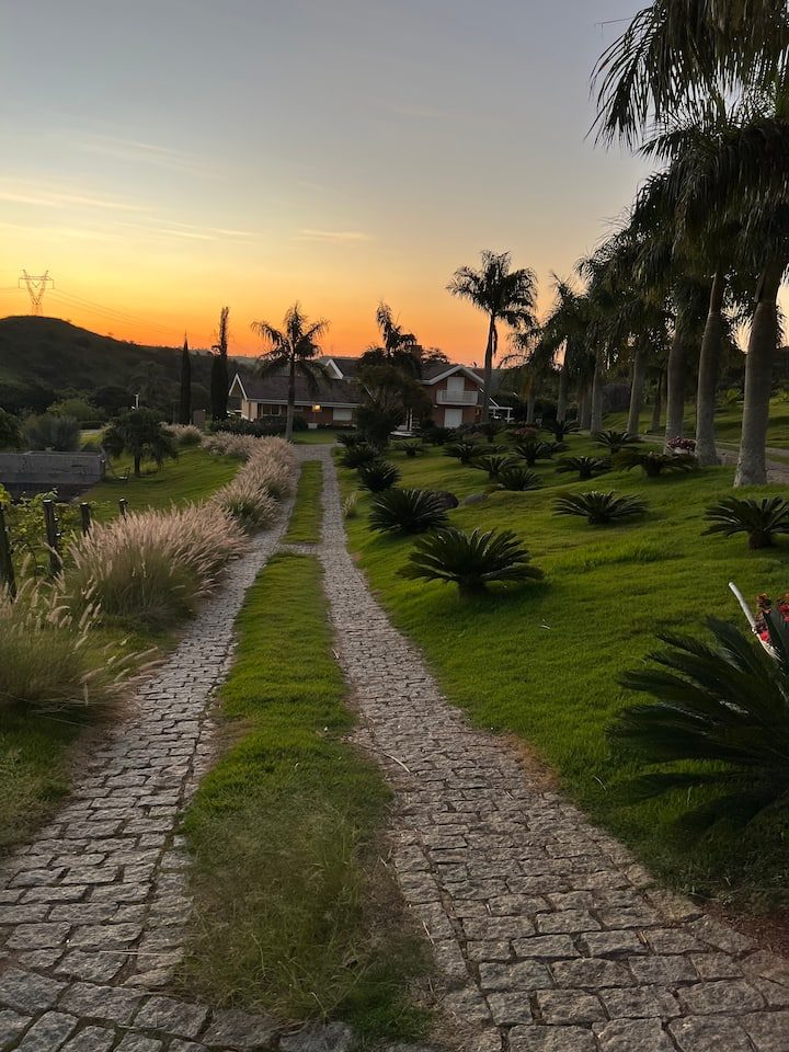 Sítio Sustentável em Joaquim Egídio/Morungaba ao entardecer